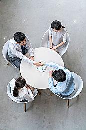 好评手游《挖掘！恐龙拼图DX》登陆Switch 七折优惠